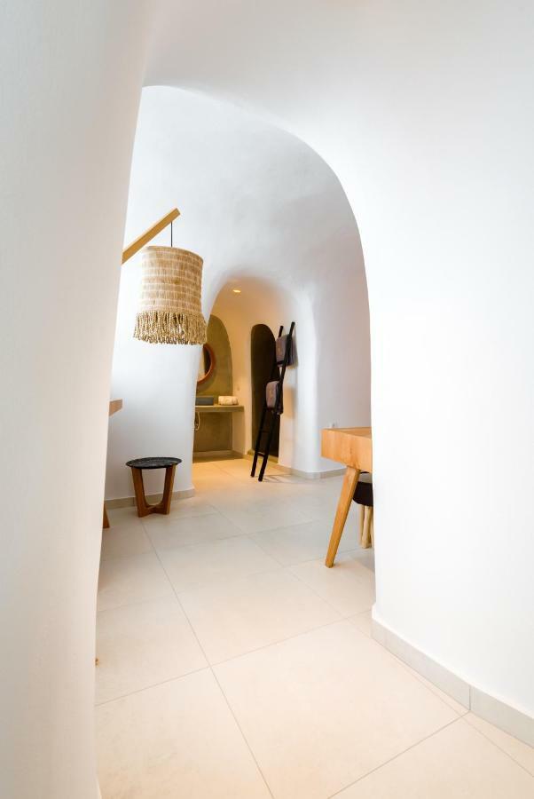 Iriana Suites 산토리니 외부 사진